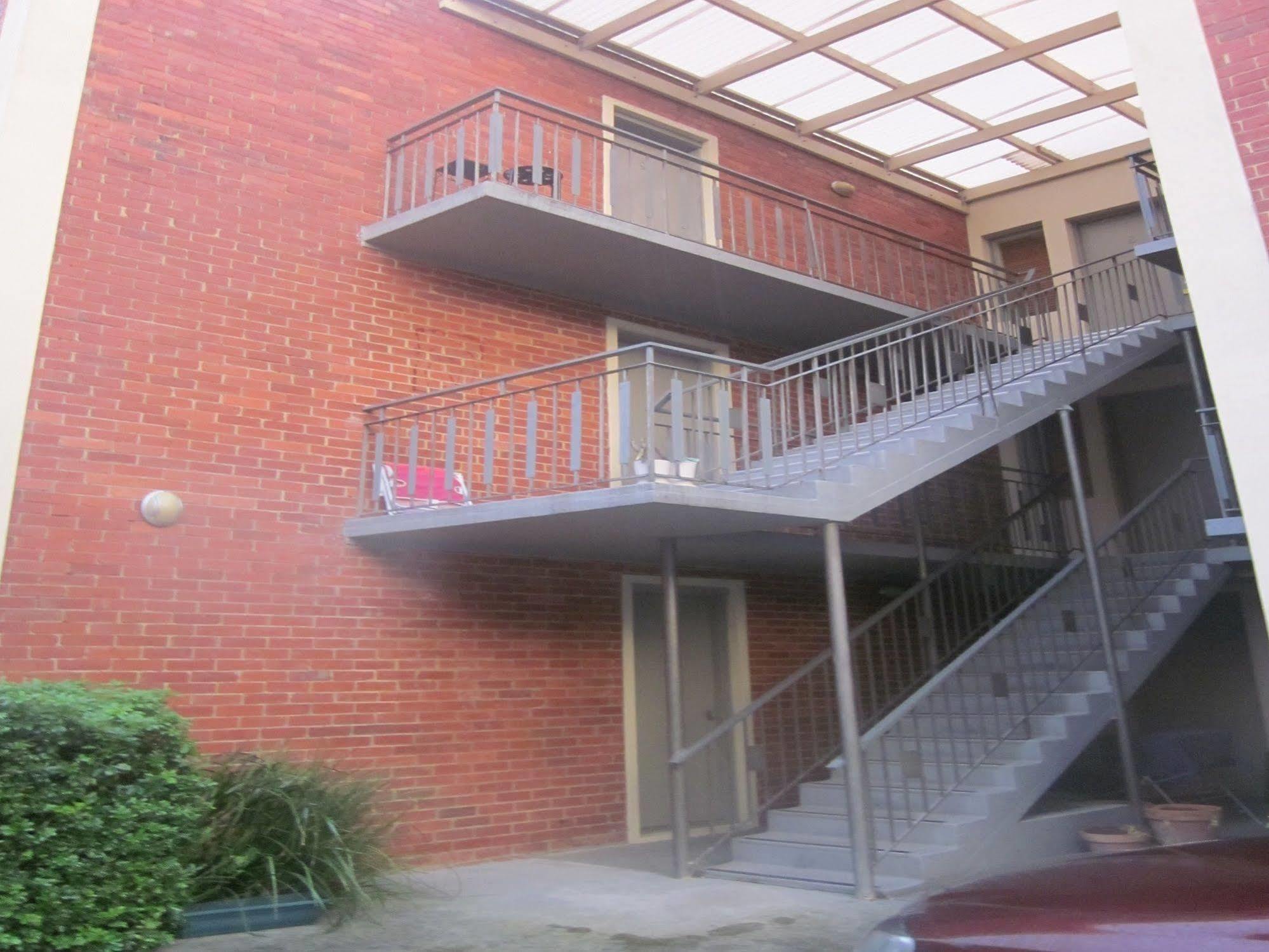 Position Perfect Carlton Apartment Melbourne Luaran gambar